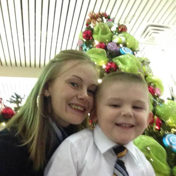 Meet your Posher, Chelisa - Picture 1 of 1